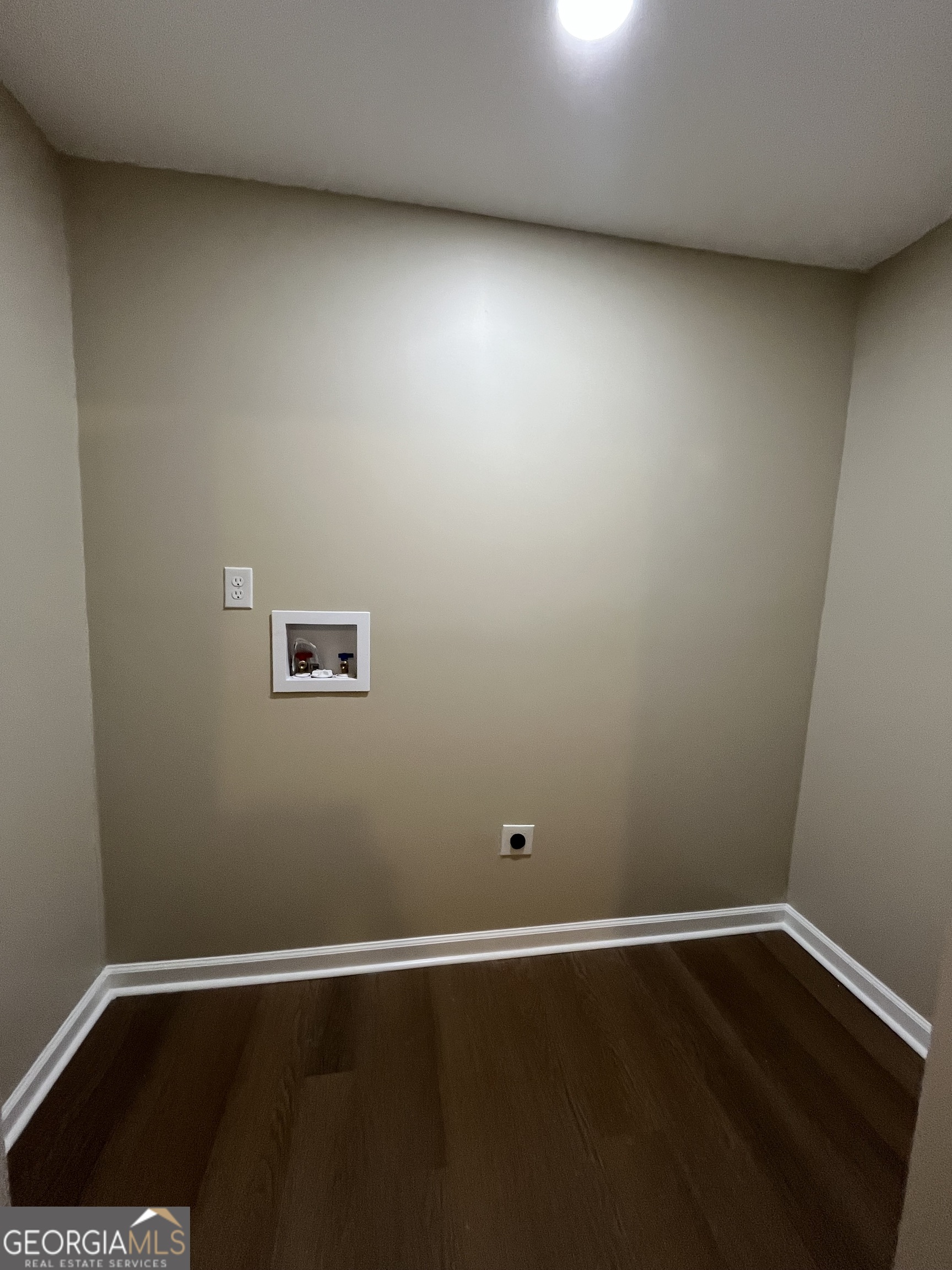 Peyton Place - Residential