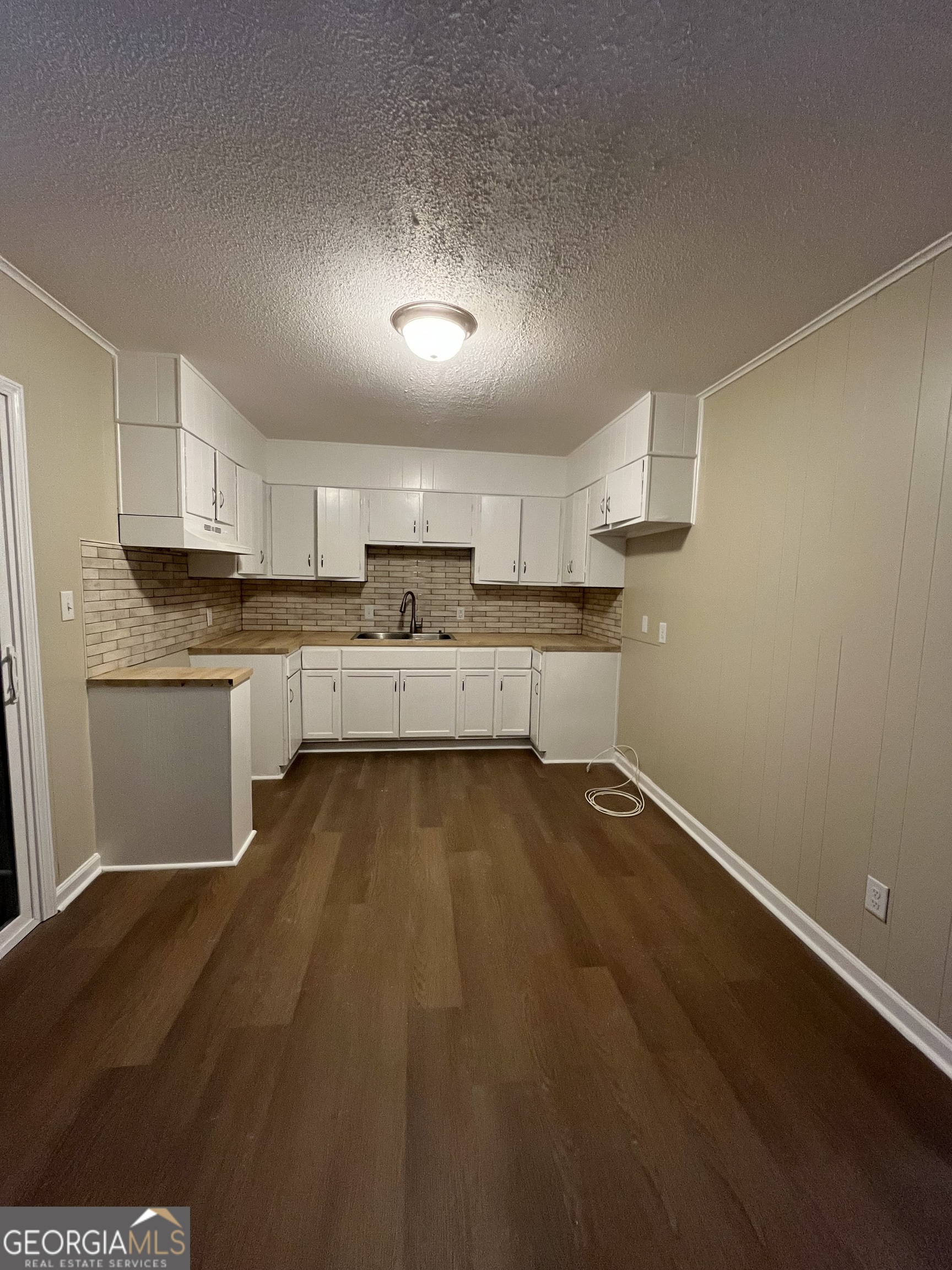 Peyton Place - Residential