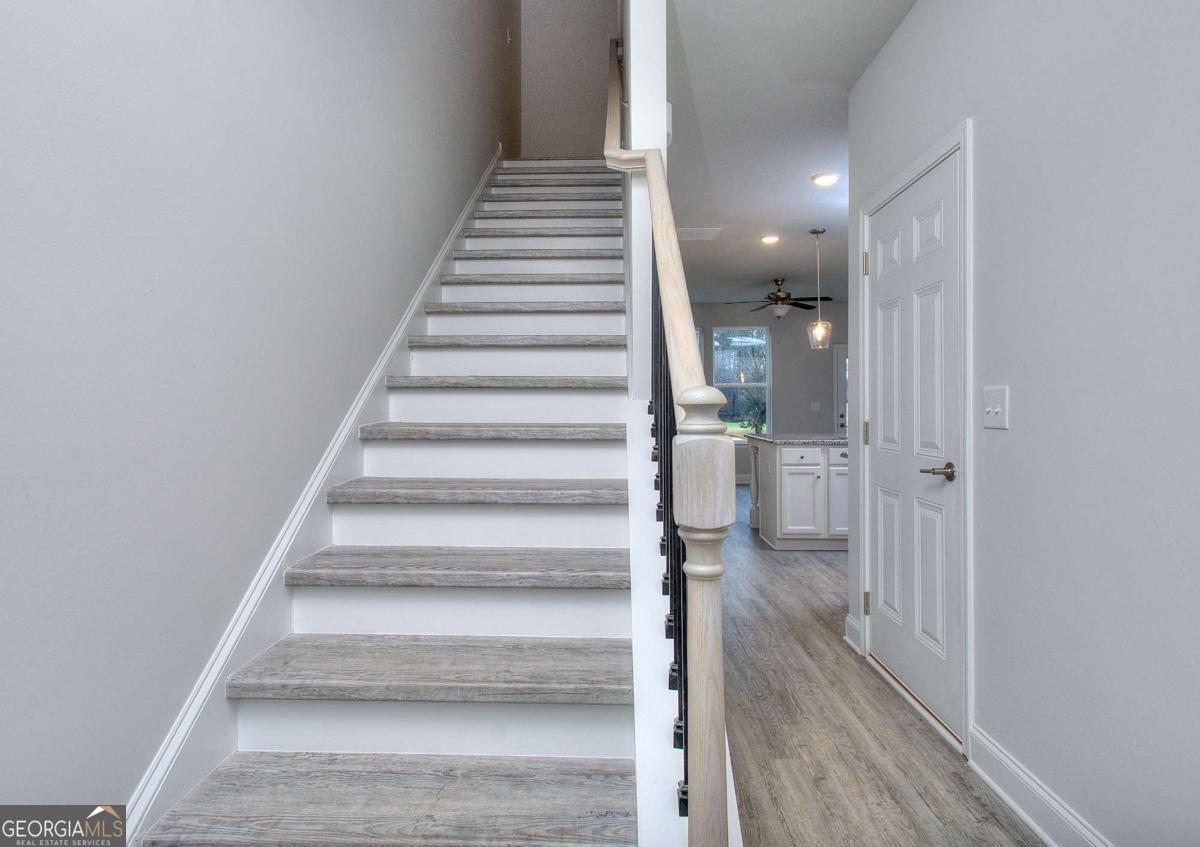 121 Greenview CT 1304