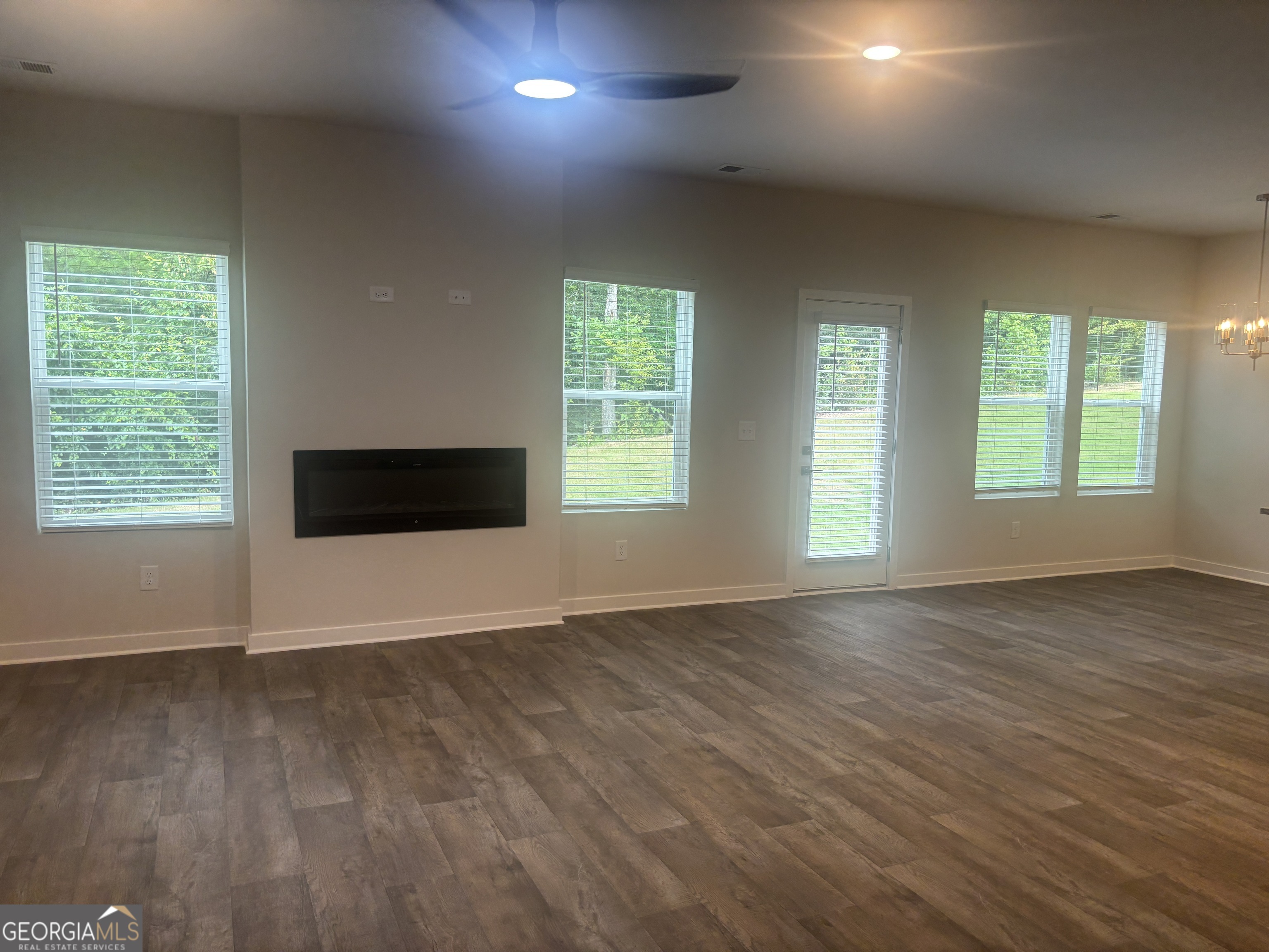 Creekbend Overlook - Residential