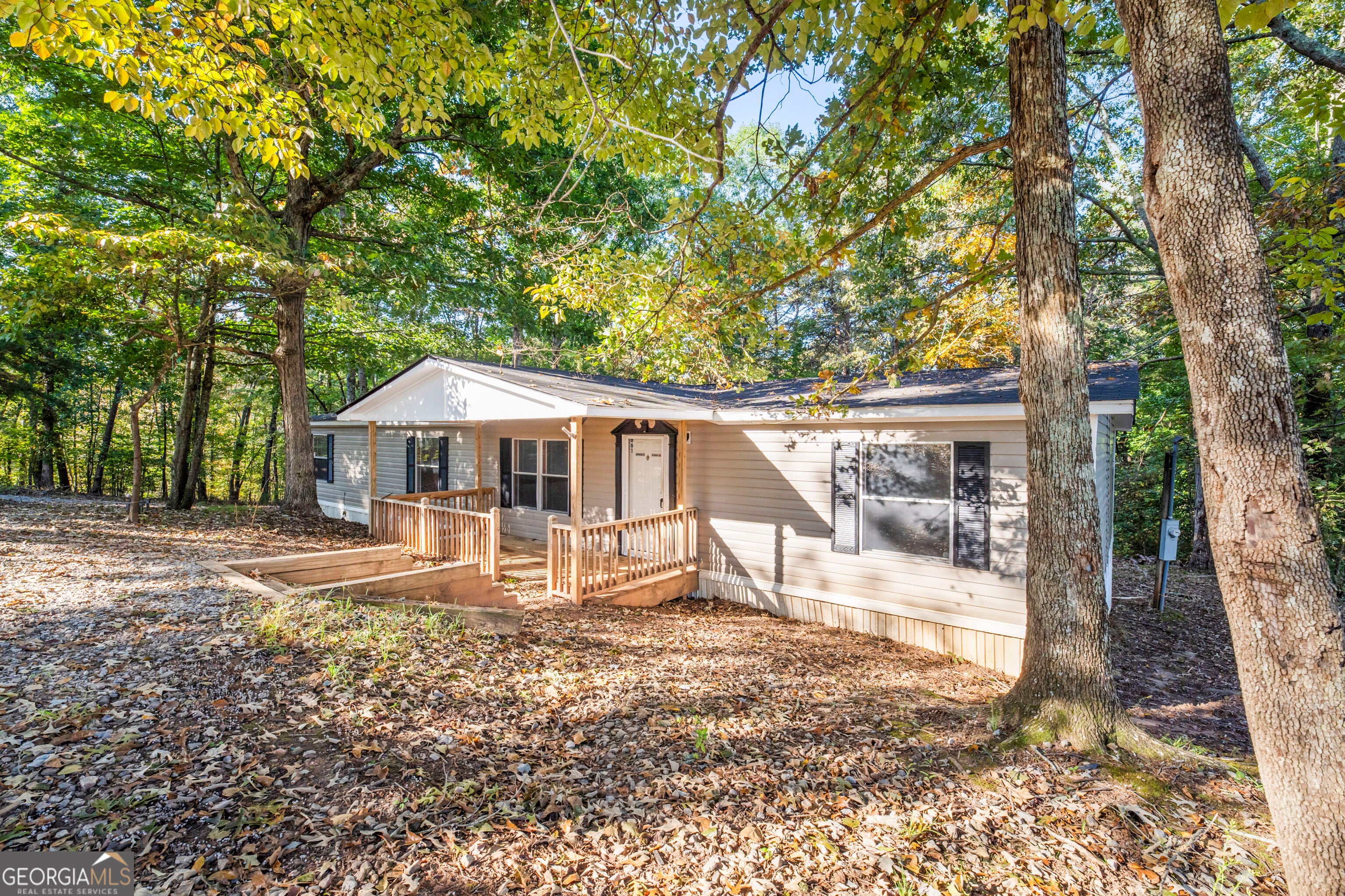 861 Mountain Ridge DR