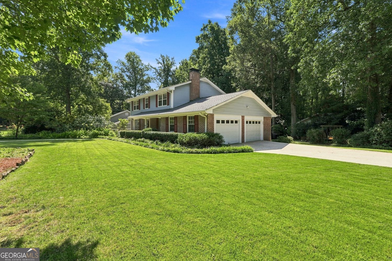 2820 Briarglen DR