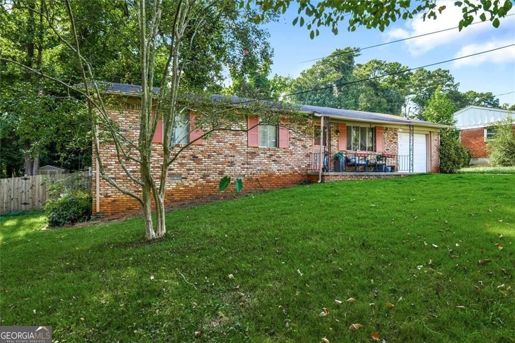 1174 Dantel CT