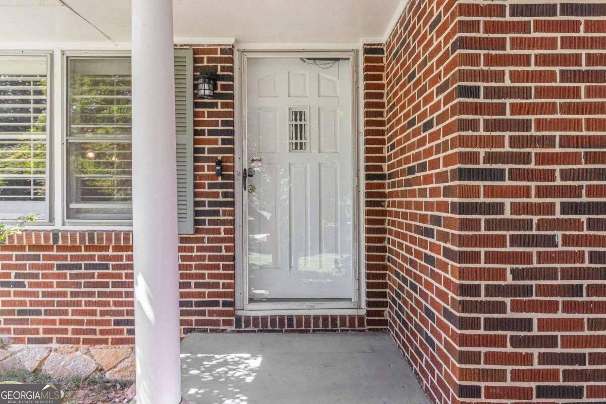 3194 Rehoboth DR
