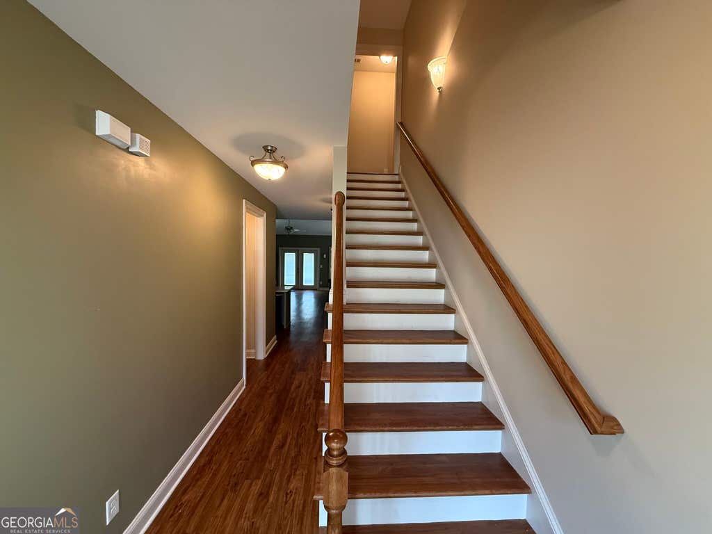 Photo of 495 Rabbits Run, Fayetteville, GA 30214 (MLS # 10825615)