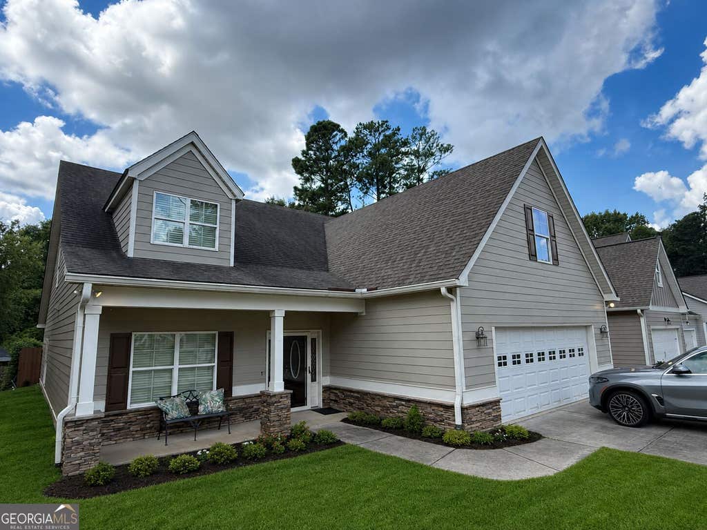 Photo of 495 Rabbits Run, Fayetteville, GA 30214 (MLS # 10825615)