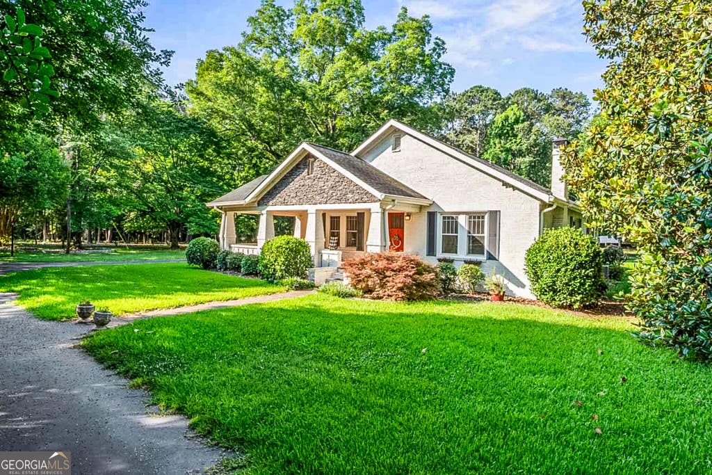 Photo of 1608 Kelleytown Road, McDonough, GA 30252 (MLS # 10785908)