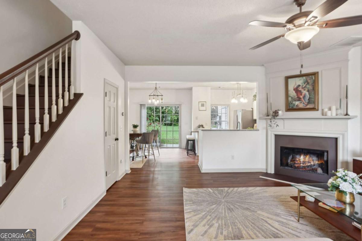 1911 Stancrest TRCE NW