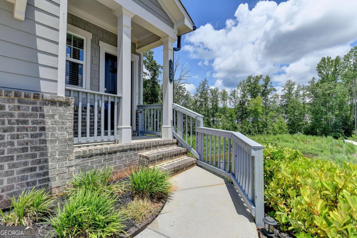 125 Osprey Overlook DR