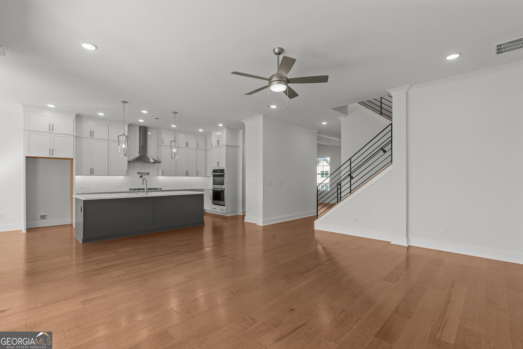Ellis - Residential