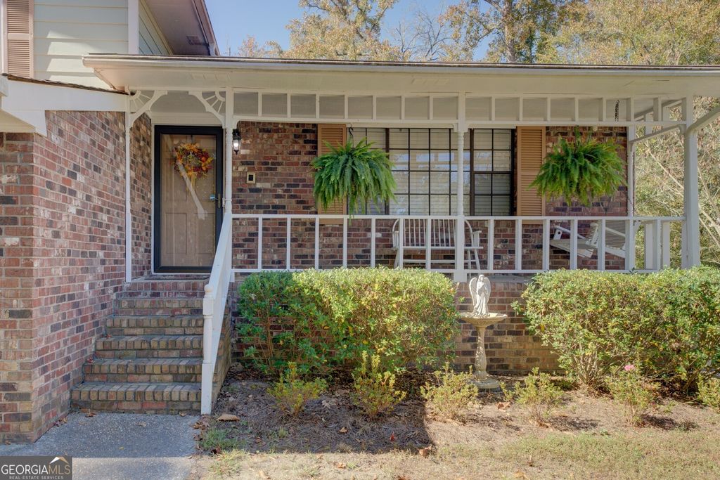 Photo of 6627 Cameron Road, Morrow, GA 30260 (MLS # 10630747)