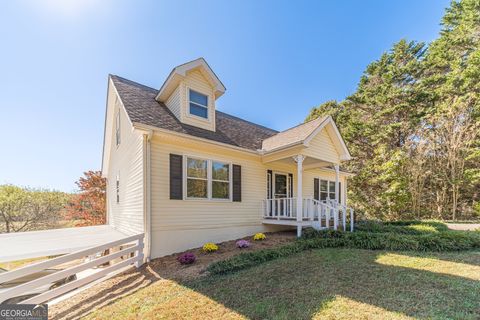 A home in Mount Airy