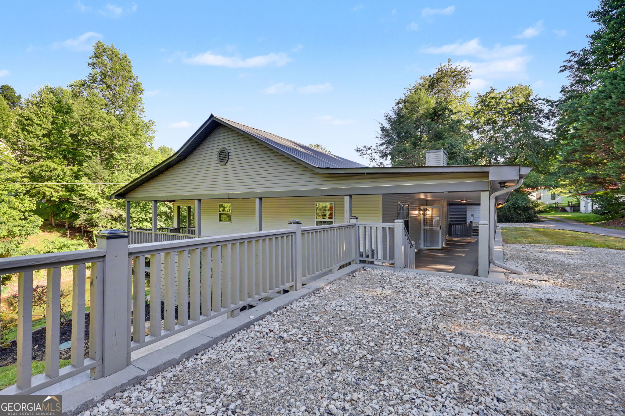 1105 Henson DR