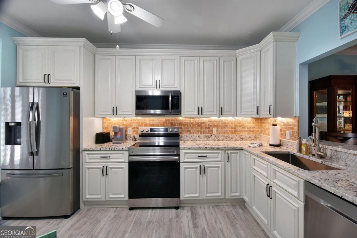 1401 Plantation Point DR