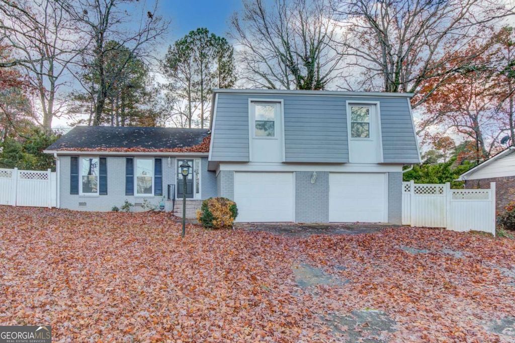 Photo of 4521 Central Drive, Stone Mountain, GA 30083 (MLS # 10652094)