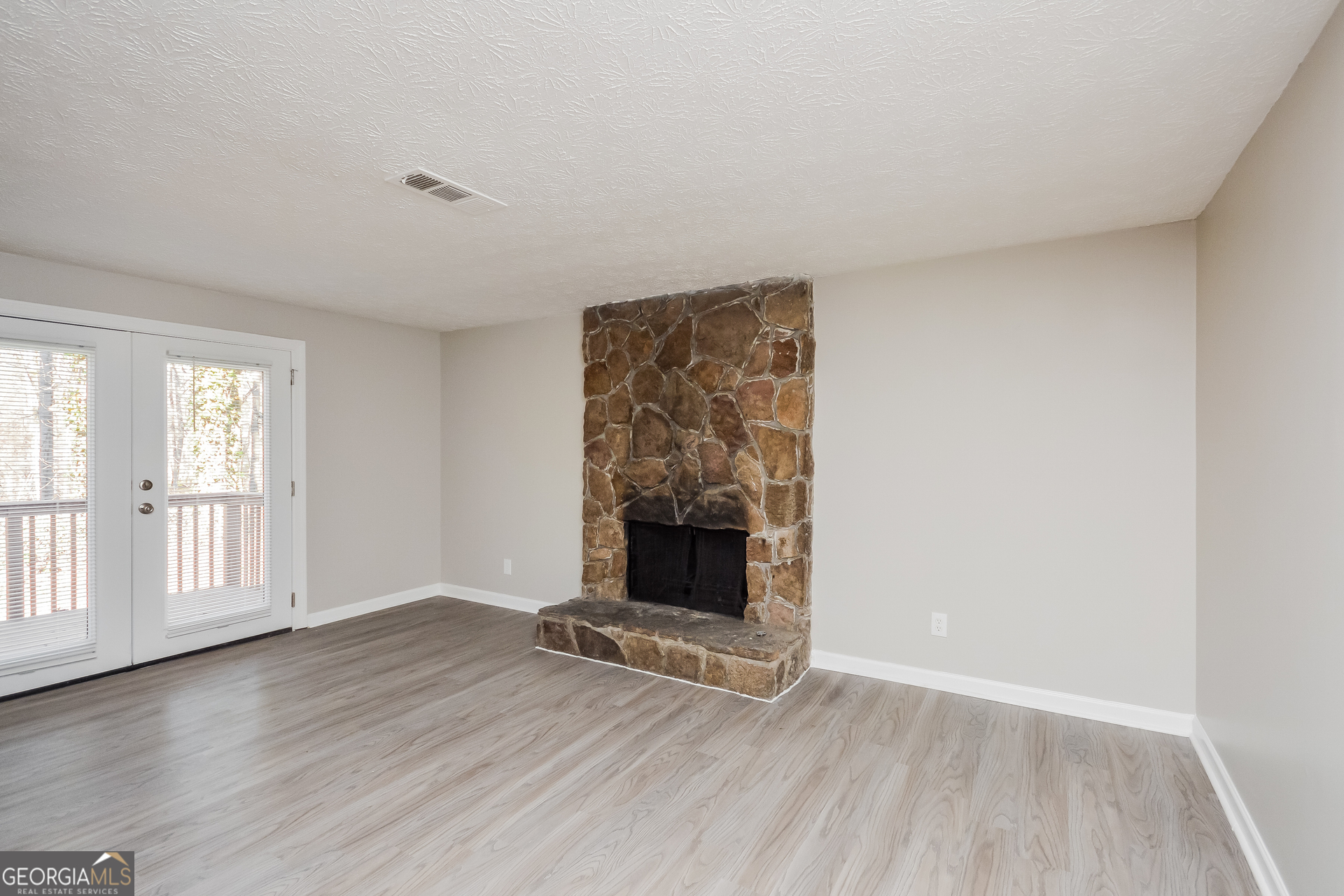 Martins Crossing - Residential Lease