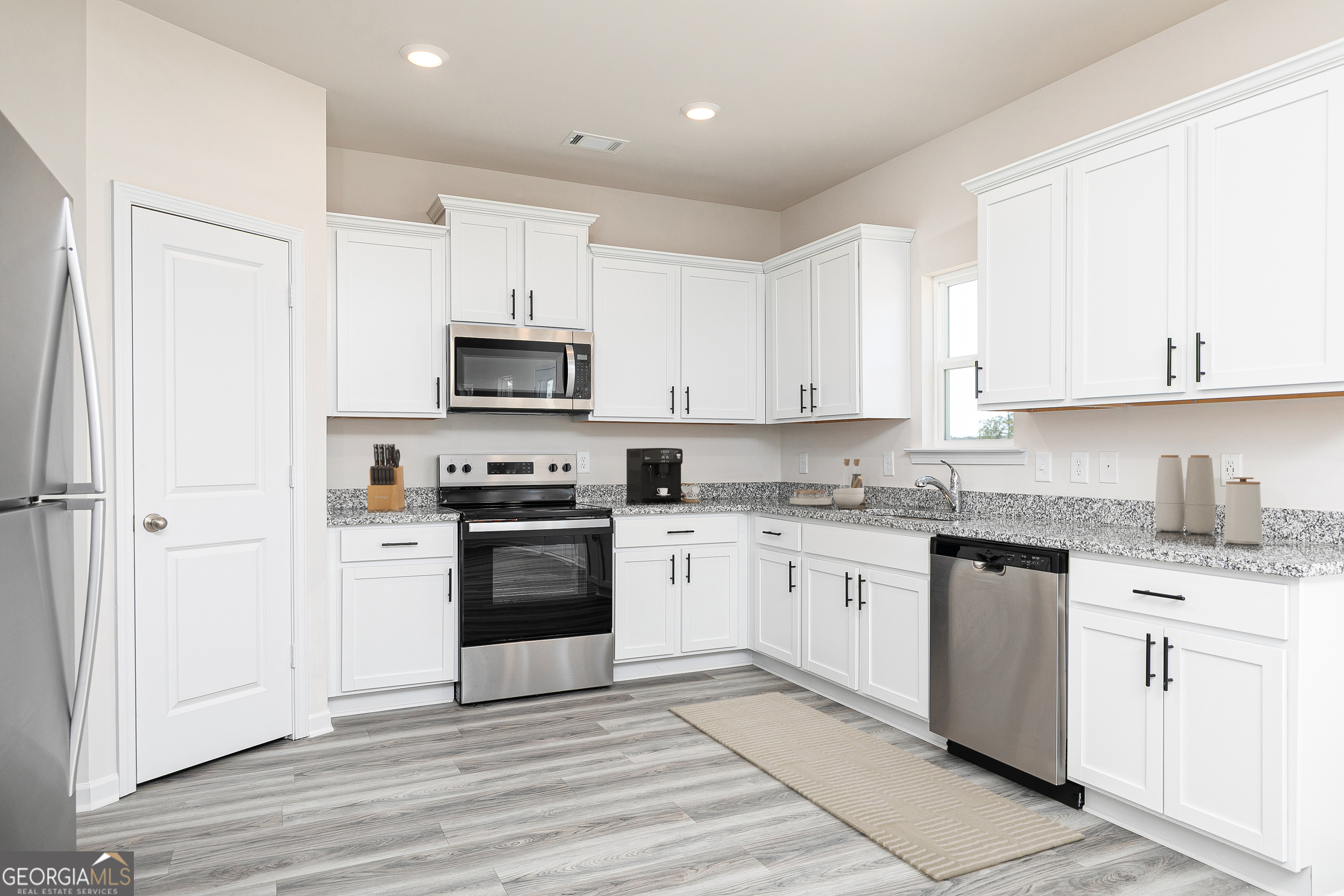 185 Egret CT