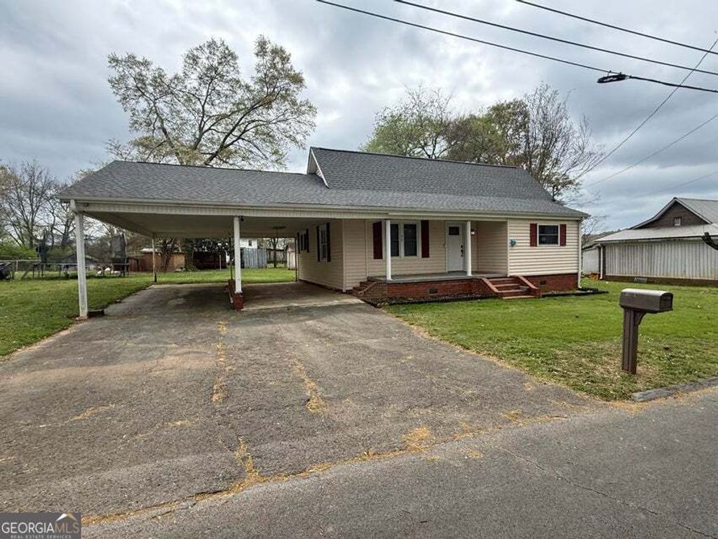 Photo of 74 Fifth Street, Trion, GA 30753 (MLS # 10721057)