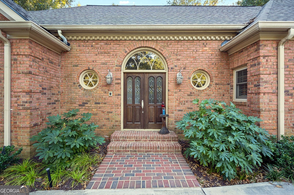 Photo of 195 Sentinel Place, Marietta, GA 30067 (MLS # 10856897)