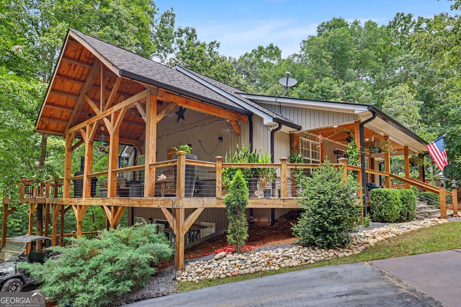 301 Cross Creek TRL