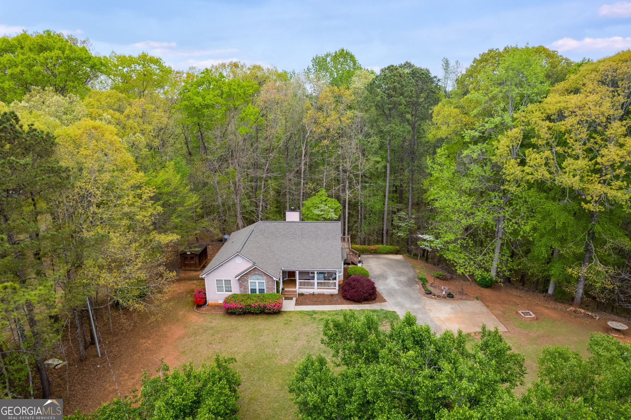 86 S Chattahoochee DR
