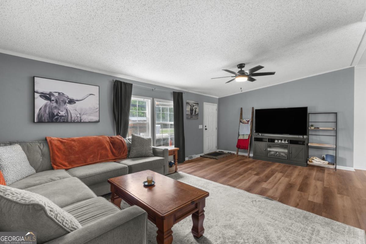 511 Cypress Bay Loop RD