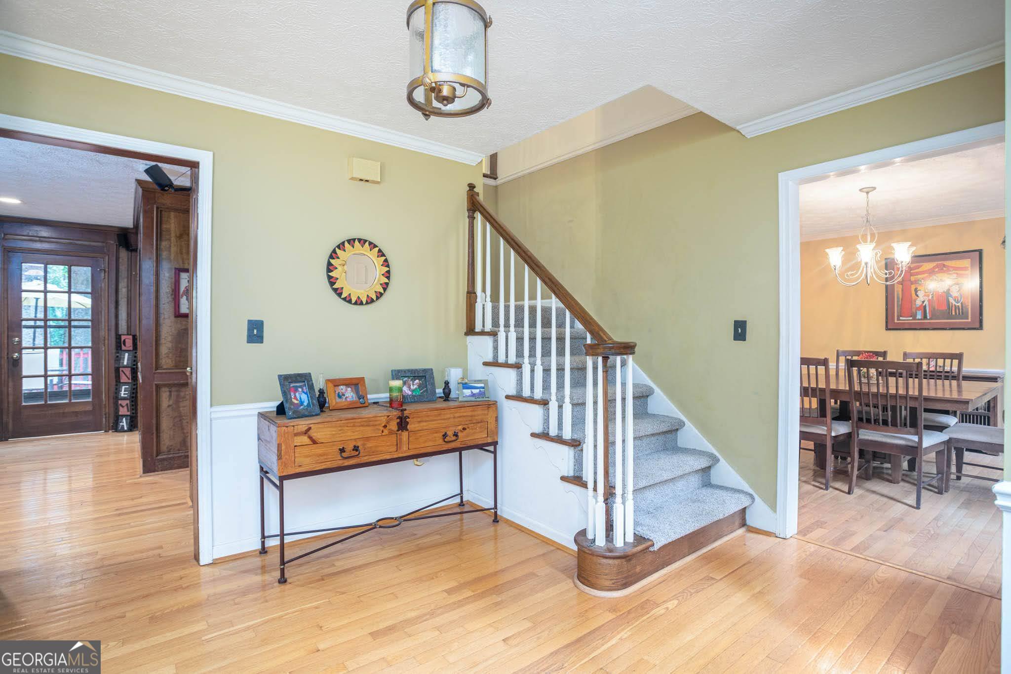 3838 Hunting Ridge DR SW