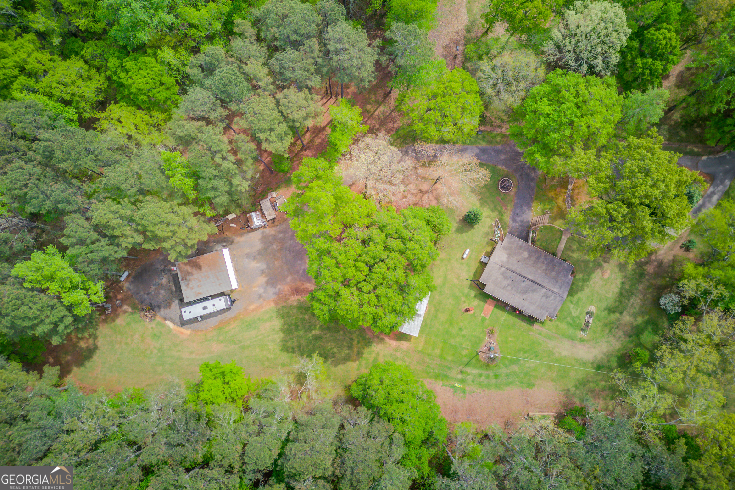 207 Boogers Hill RD