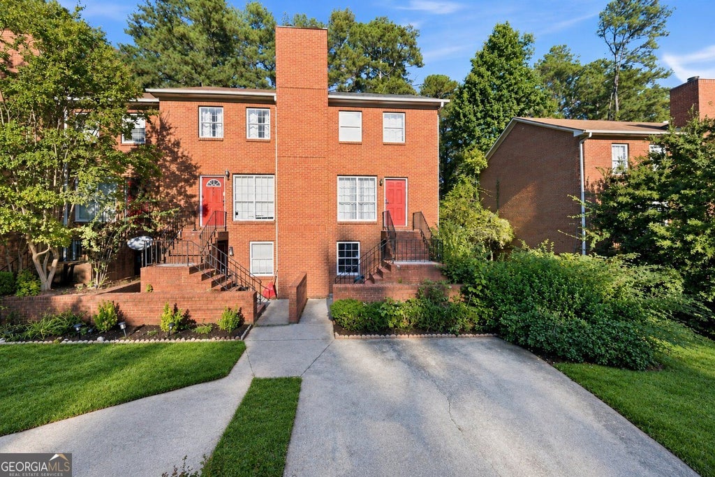 Photo of 141 Davis Mill Court, Lawrenceville, GA 30044 (MLS # 10876145)