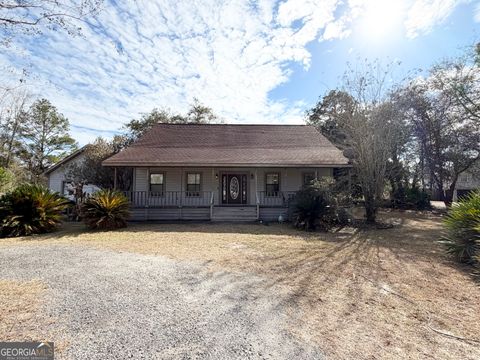 2124 Horseshoe Cove RD Waverly GA 31565