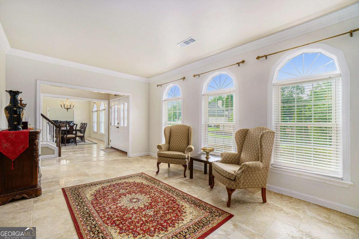 2549 Farrington CT NE