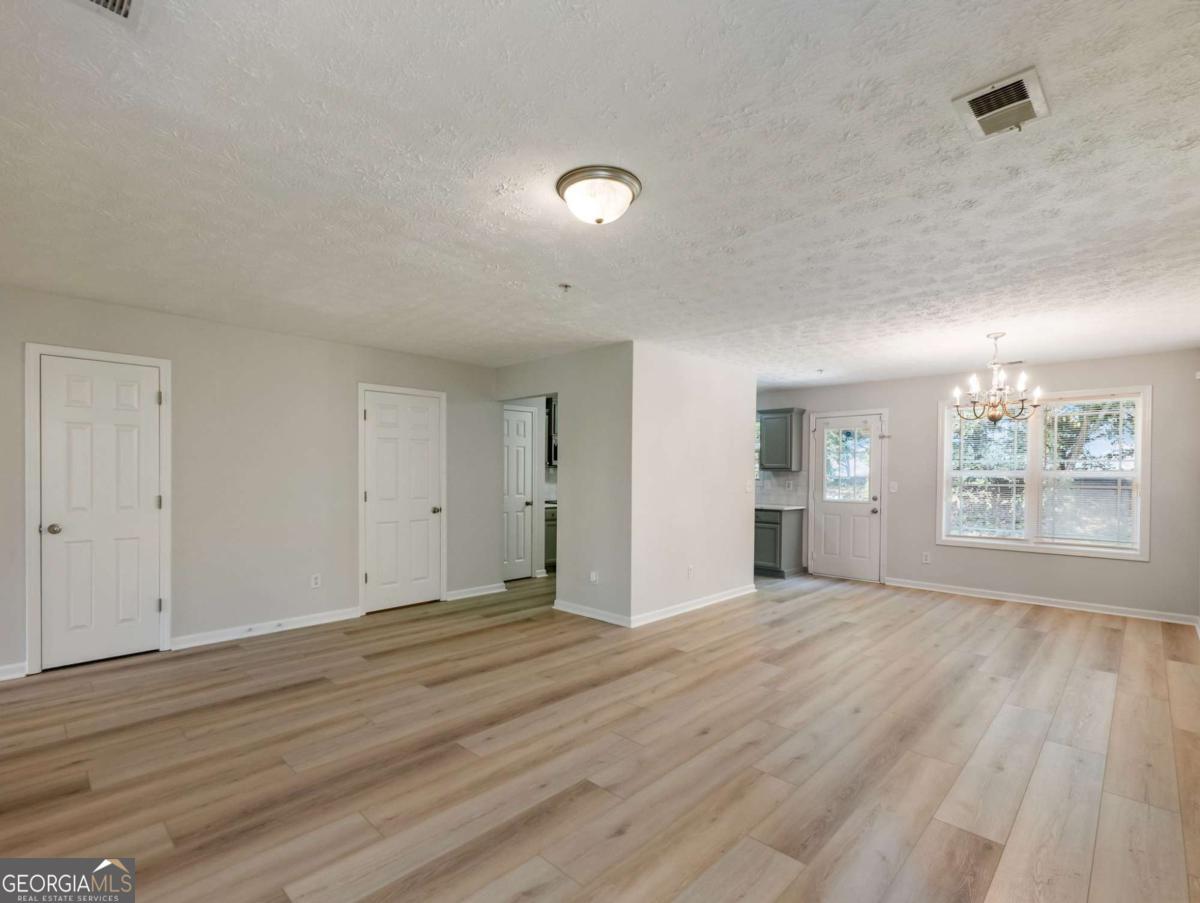 2010 Briar Creek CT NE