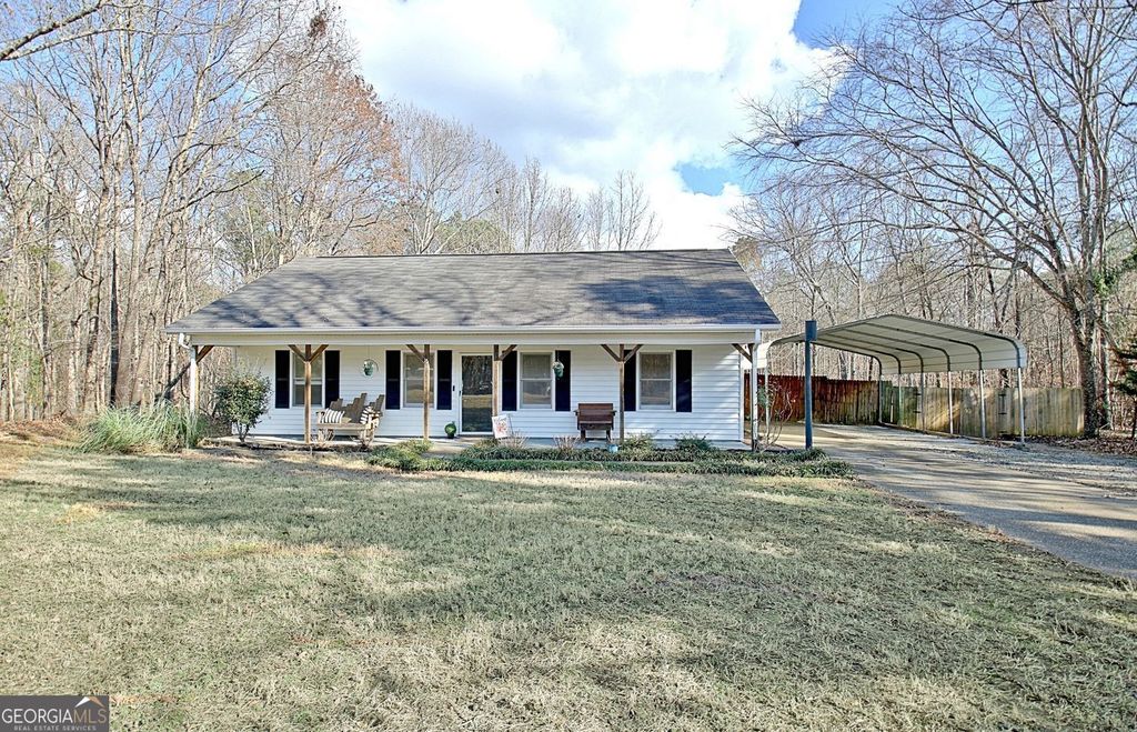 Photo of 15 Chestlehurst Way, Senoia, GA 30276 (MLS # 10661991)