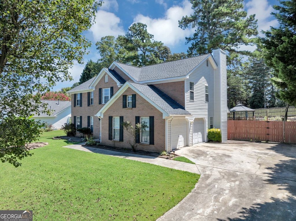 Photo of 415 Madison Chase Drive, Lawrenceville, GA 30045 (MLS # 10769594)