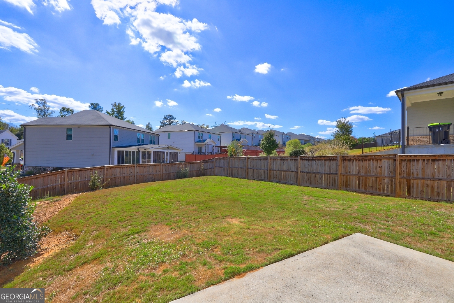 WINDING CREEK - Residential