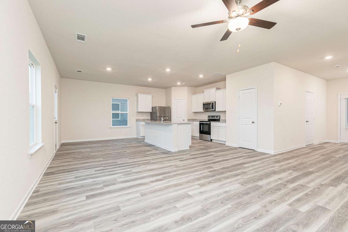 110 Howell DR