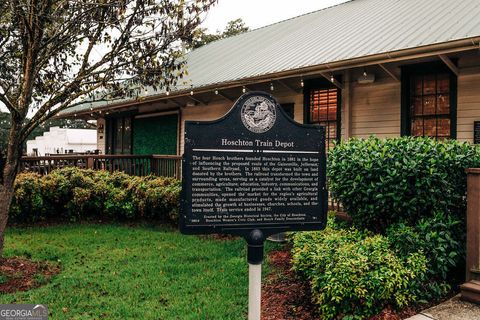 listing image 128