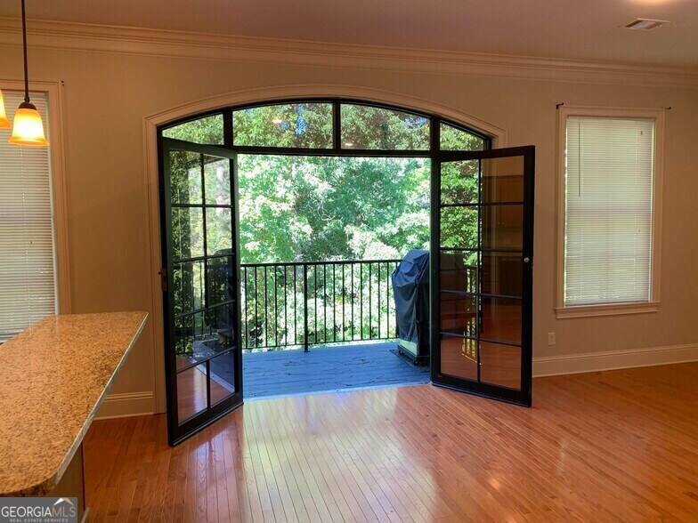 1041 Village Park DR 201