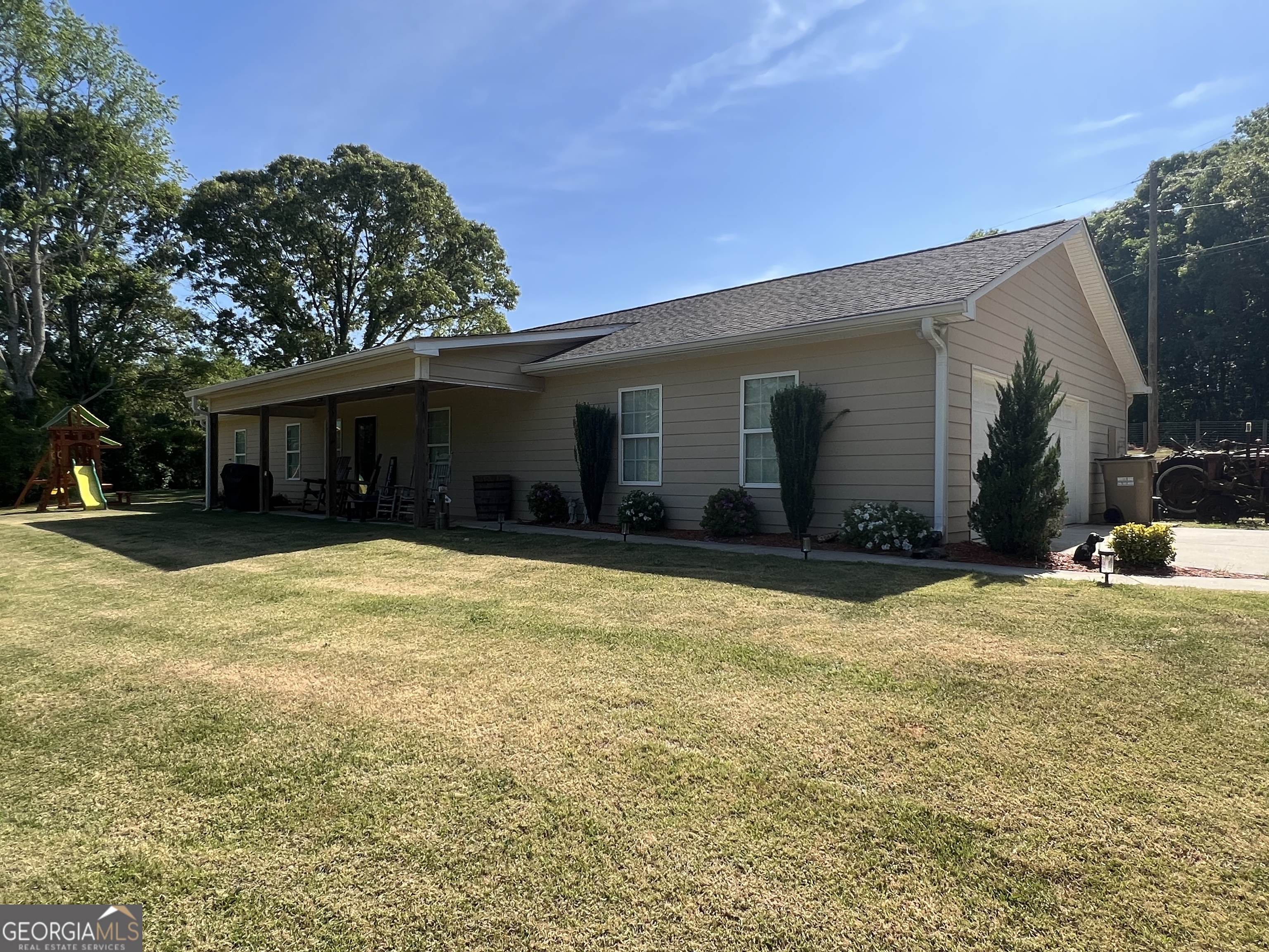 958 Hale RD