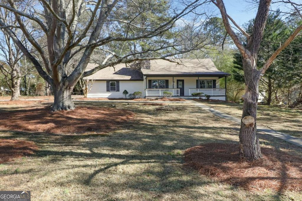 Photo of 3292 Lancer Drive, Powder Springs, GA 30127 (MLS # 10687318)