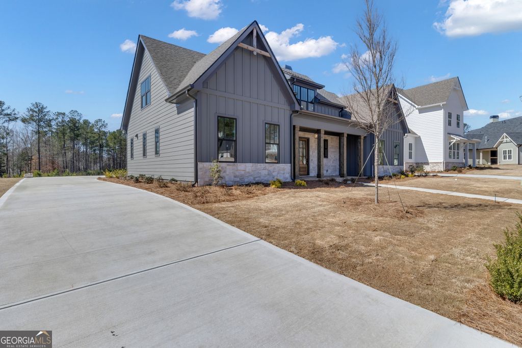 Photo of 35 Stubbs Hill, Senoia, GA 30276 (MLS # 10711167)