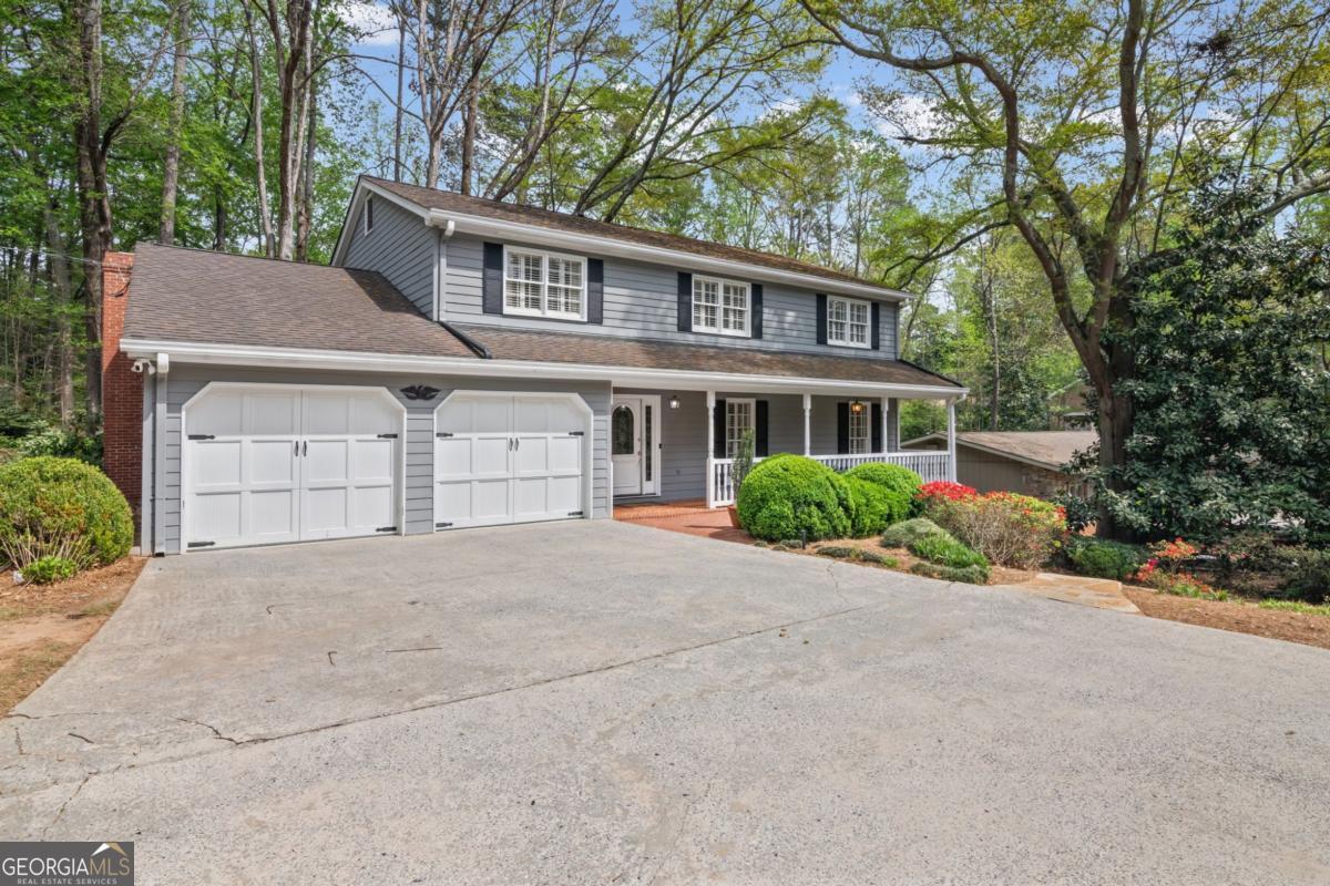 6255 Mountain Brook LN