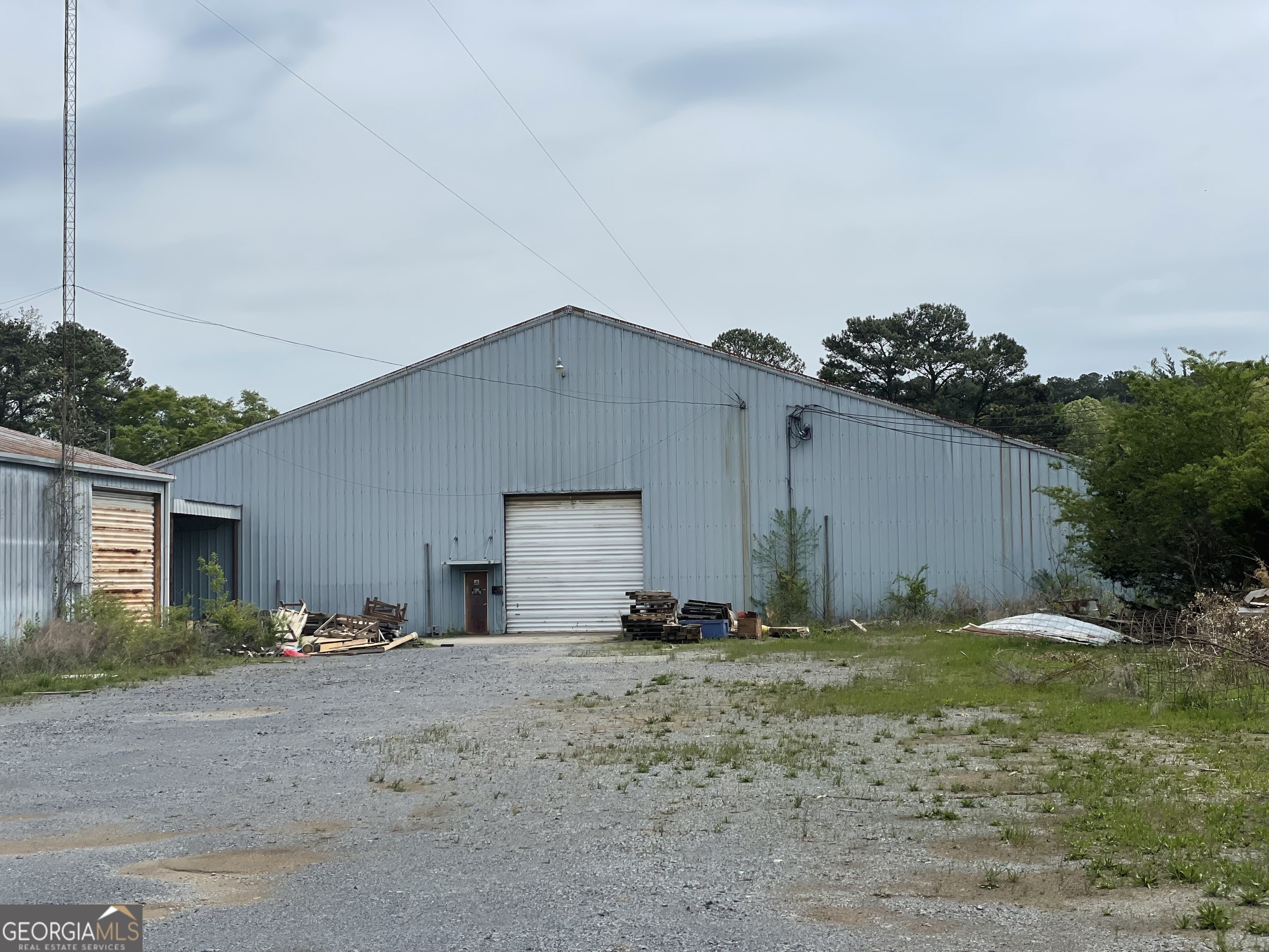 96 Huffaker RD