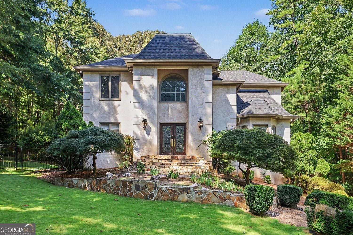 115 Stonington DR