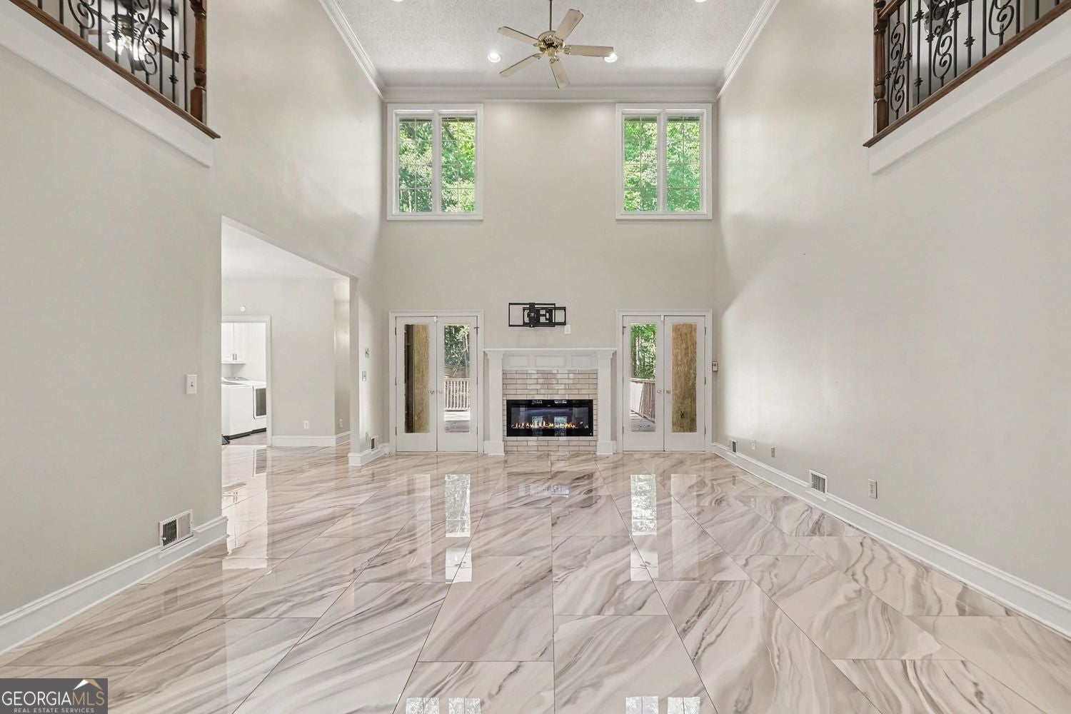 115 Stonington DR