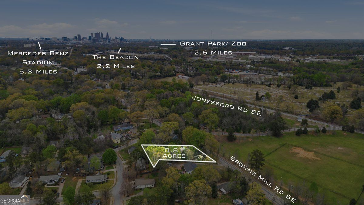 2011 SE Browns Mill RD SE