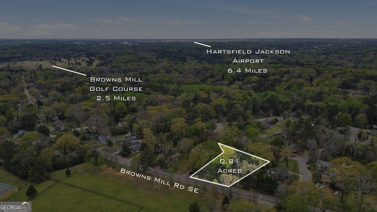 2011 SE Browns Mill RD SE