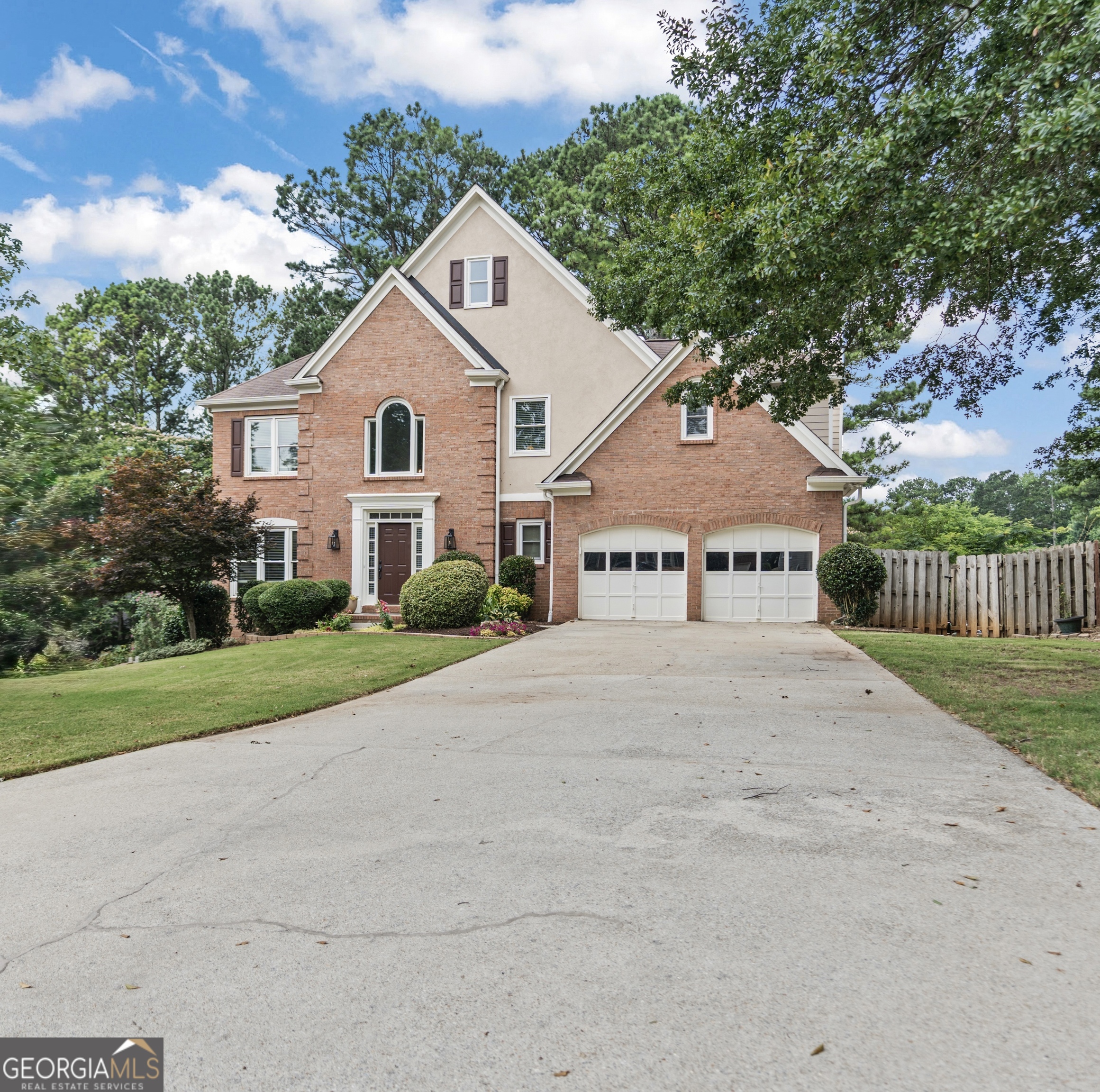 1630 Calvin Davis CIR