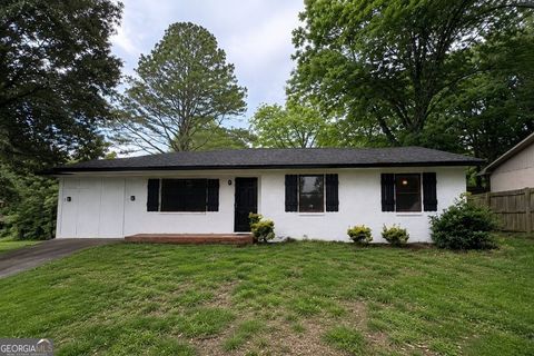 Photo of 3524 Atlanta Street, Atlanta, GA 30337 (MLS # 10784607)