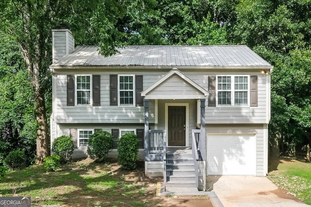 Photo of 140 Birch Rill Drive, Alpharetta, GA 30022 (MLS # 10800587)